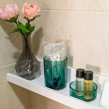 Larissa - With Terrace And Partial Sea View *