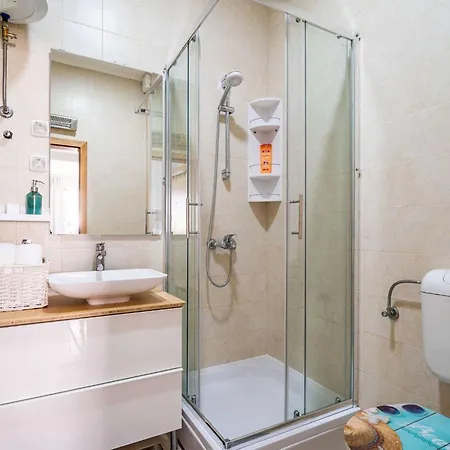 Larissa - With Terrace And Partial Sea View * Dubrovnik